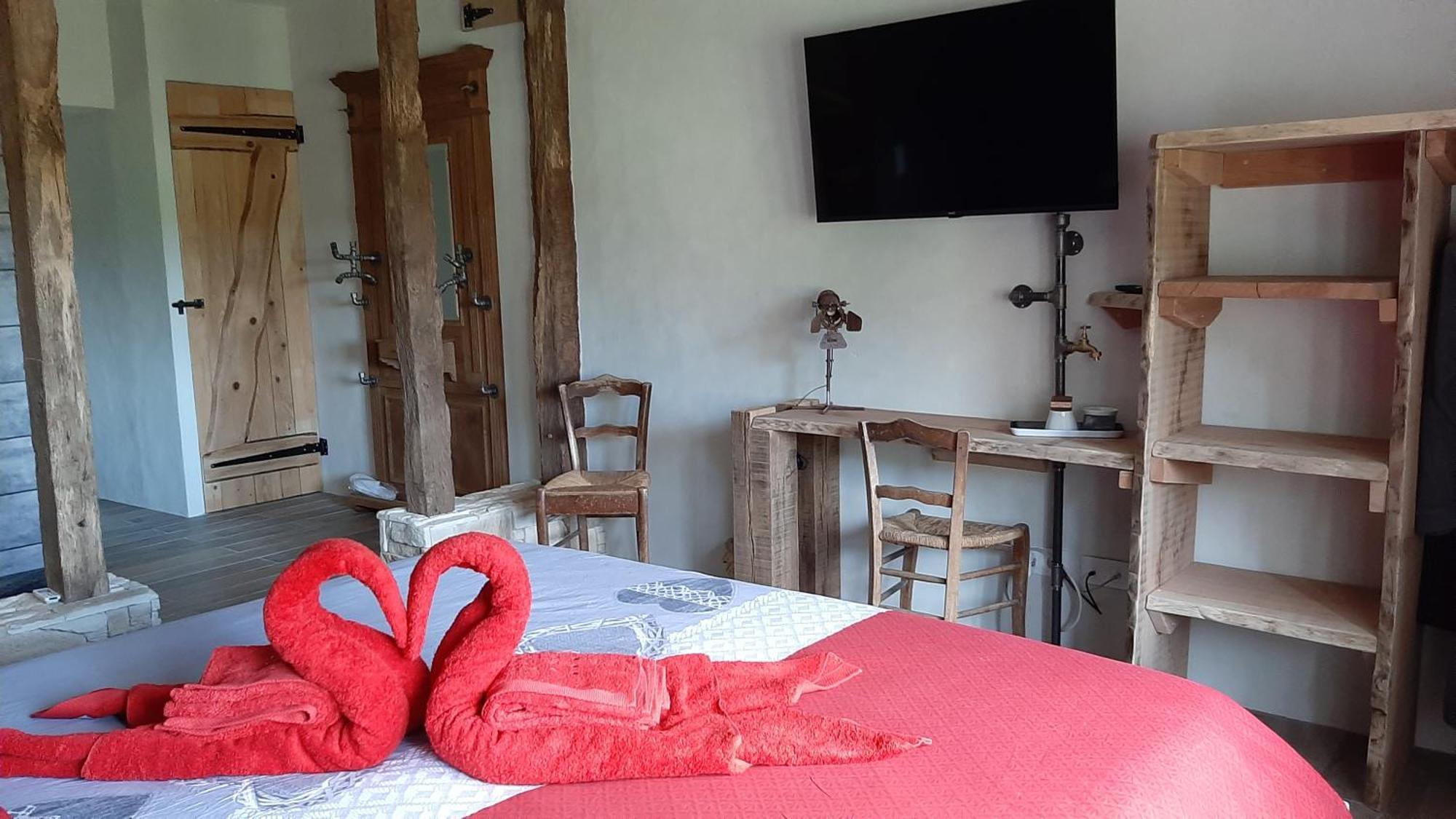 La Berrycurienne Proche Du Zoo De Beauval Saint-Aignan Avec Sdb, Wc Et Spa Privatif Pour Chaque Chambre Luçay-le-Mâle Zimmer foto